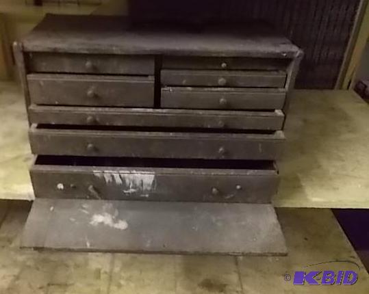 Vintage Machinists Tool Chest...