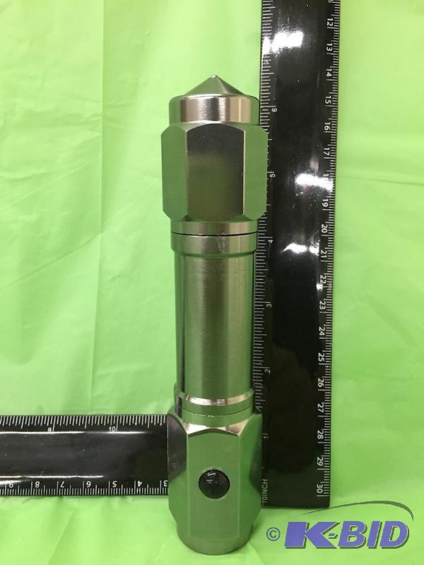 lot 18 image: Stainless Steel Flashlight