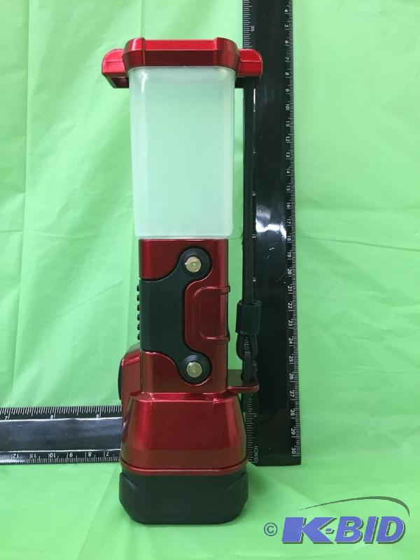 lot 2 image: Dual Flashlight & Lantern w Bungee Cord