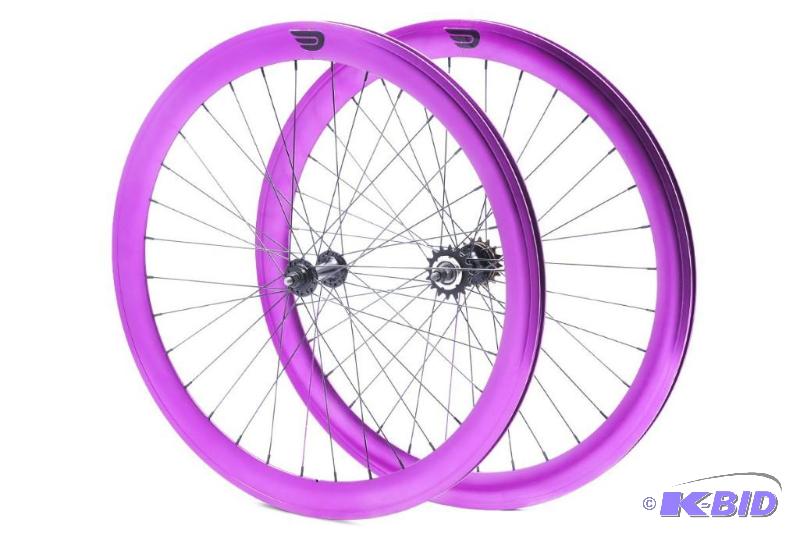 lot 1 image: Pure Fix Cycles 50mm Wheelset