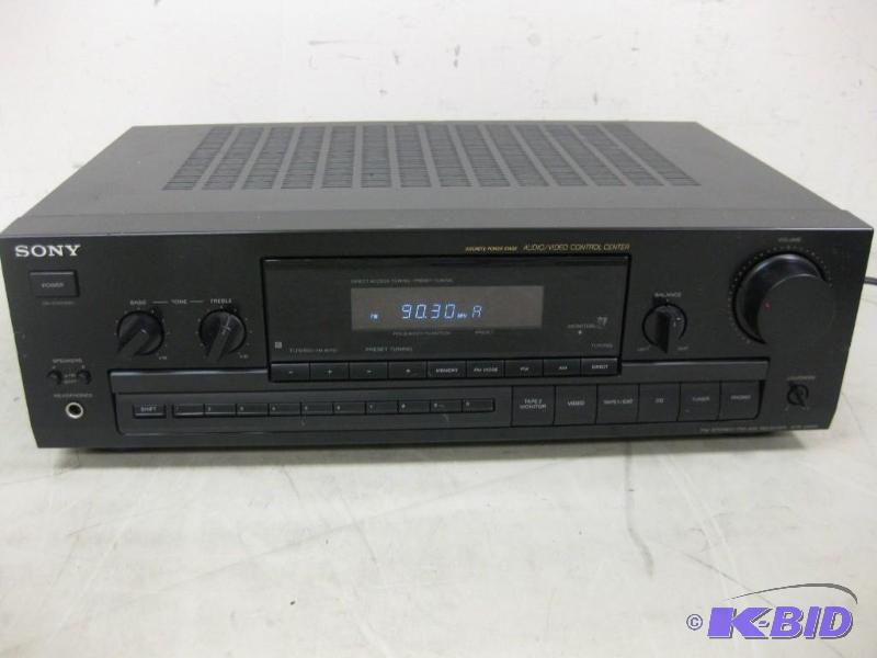 lot 7 image: Sony AMFM Stereo Receiver Amplifier Control ...