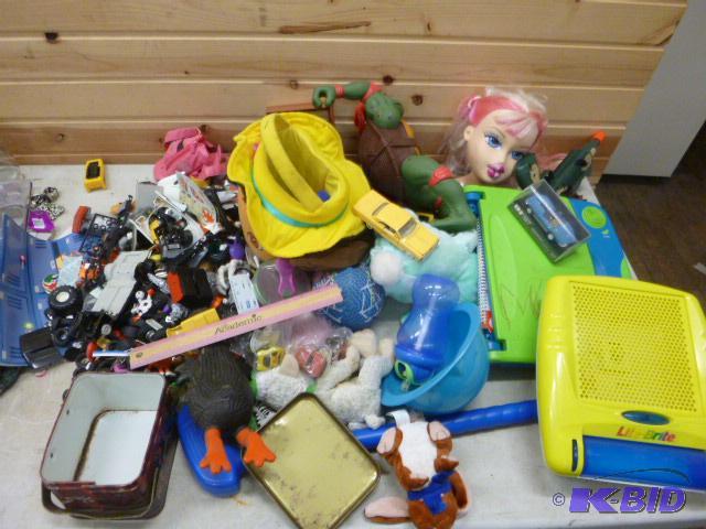 lot 110 image: Lot of Miscellaneous Toys...