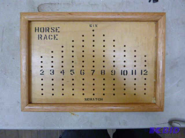lot 122 image: Horse Race Game...