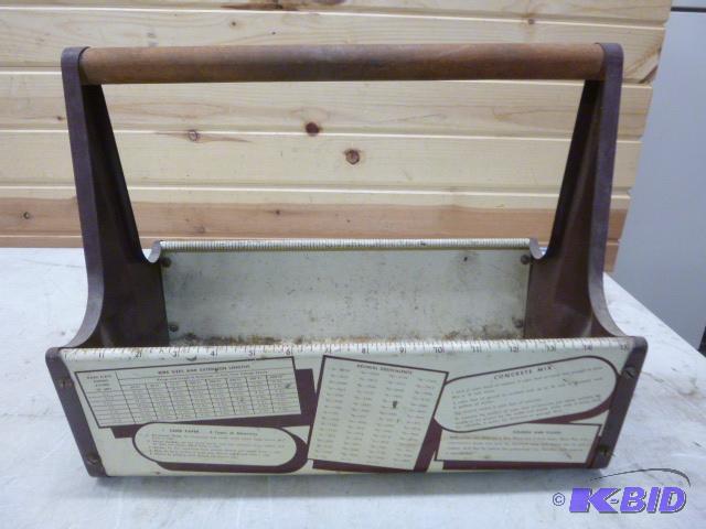 lot 130 image: Metal Toolbox ...