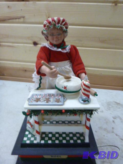 lot 156 image: Mrs. Santa Claus Musical Figurine ...