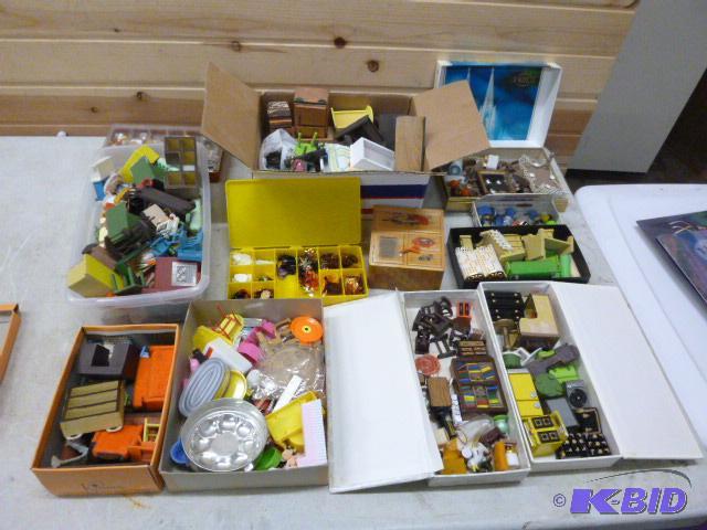 lot 192 image: Miscellaneous Craft Items...