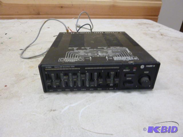 lot 30 image: 150 Watt Equalizer Booster...