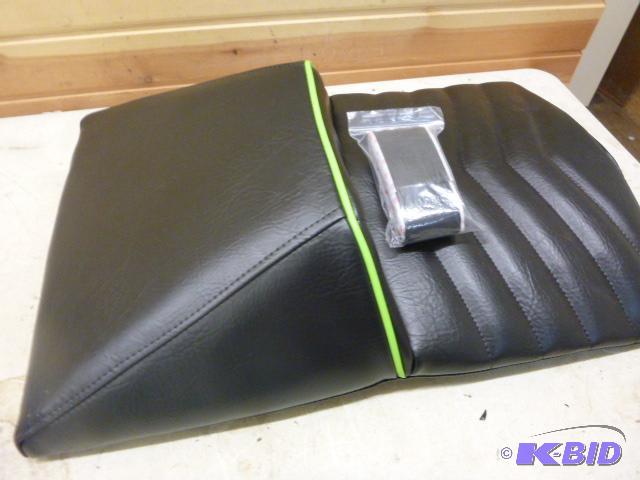 lot 51 image: Arctic Cat Snowmobile Back Set with Velcro&nb...