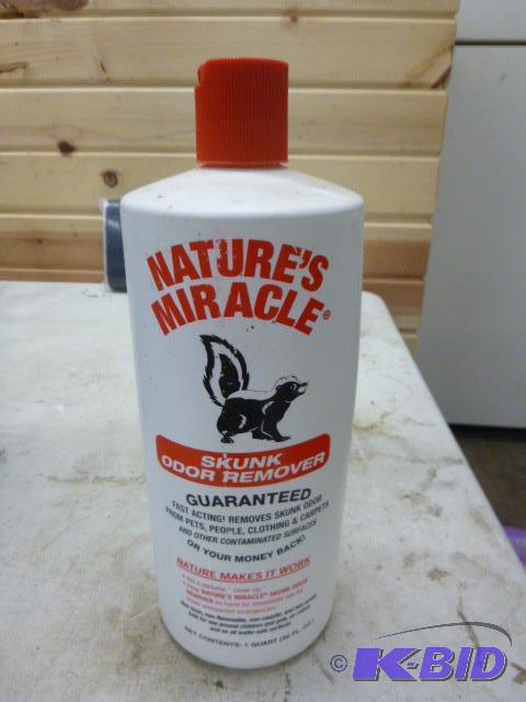 lot 52 image: Natures Miracle Skunk Odor Remover Pets, Peo...