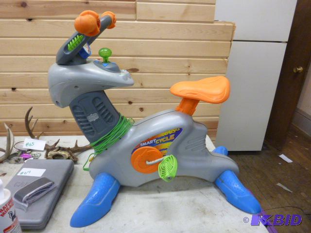 lot 53 image: Childs Smart Cycle...