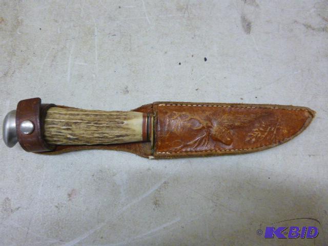 lot 63 image: Hunting Knife with Sheath...
