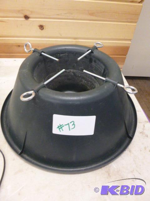 lot 73 image: Christmas Tree Stand...