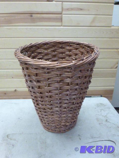 lot 86 image: Woven Basket 20" high....