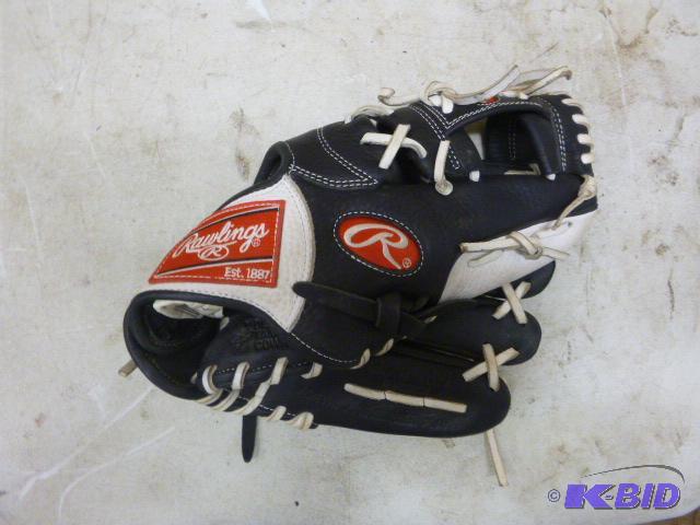 lot 88 image: Rawlings Baseball Glove...