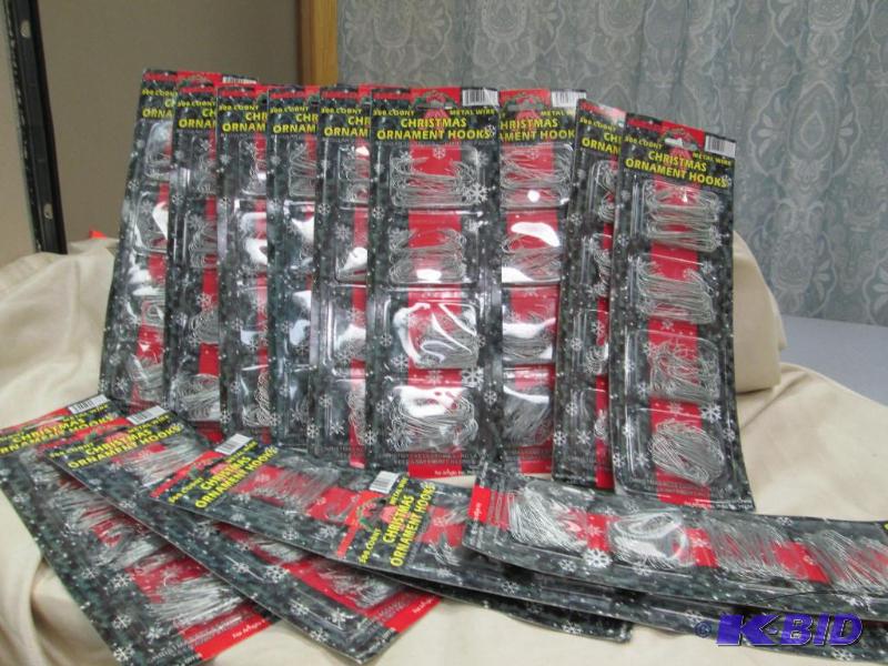 Qty 15 Christmas ornament hooks 300 in a pkg...