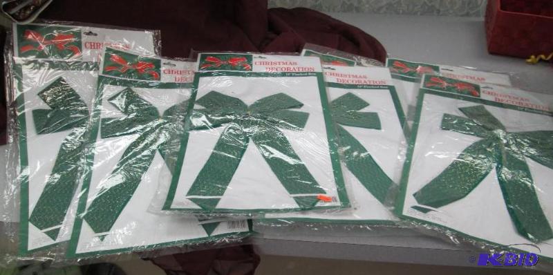 Qty 8 Christmas Decoration 18 flocked bow gre...