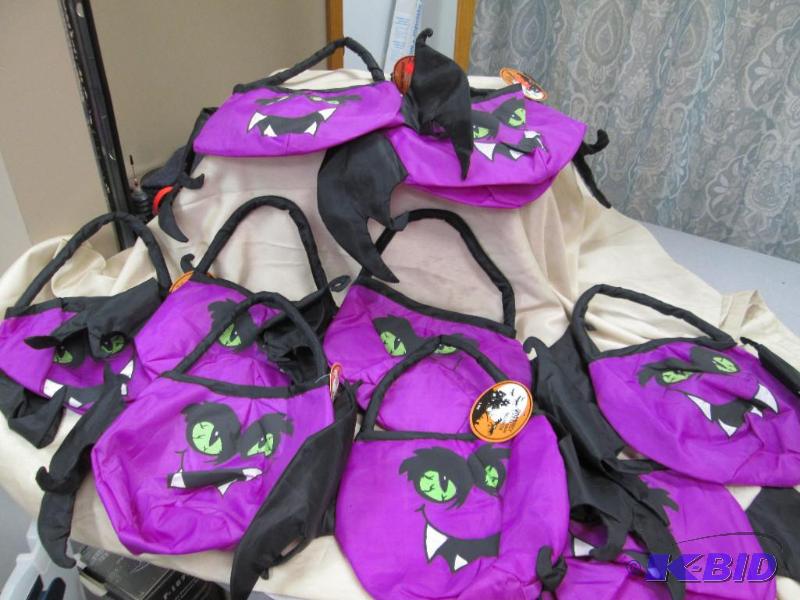 Qty 9 Scary treat bags for Halloween...