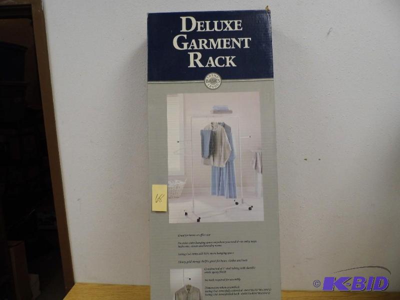 Deluxe Garment Rack