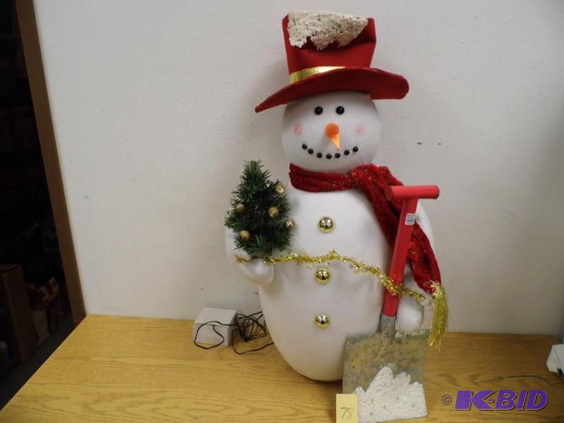 New 32 Snowman