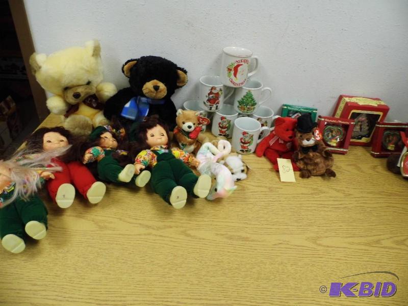 Christmas Ornaments, Mugs and Plush