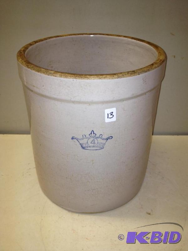 lot 13 image: Robinson-Ransbottom 4 Gal Crown Crock