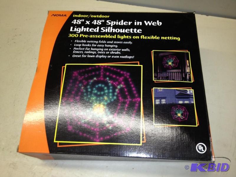 lot 135 image: Large Lighted Outdoor Spider Halloween Displa...