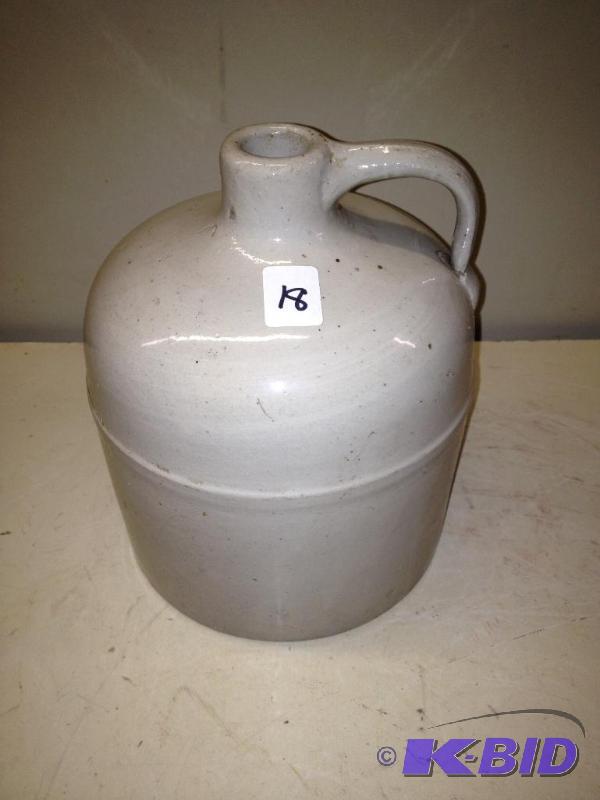 lot 18 image: 1 Gal Stoneware Jug