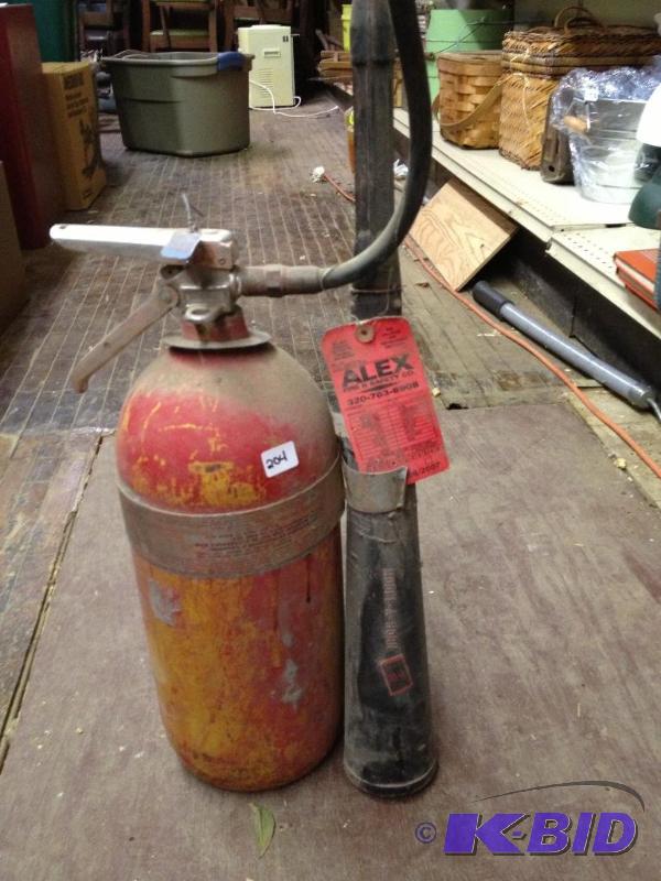 lot 207 image: Fire Extinguisher ...