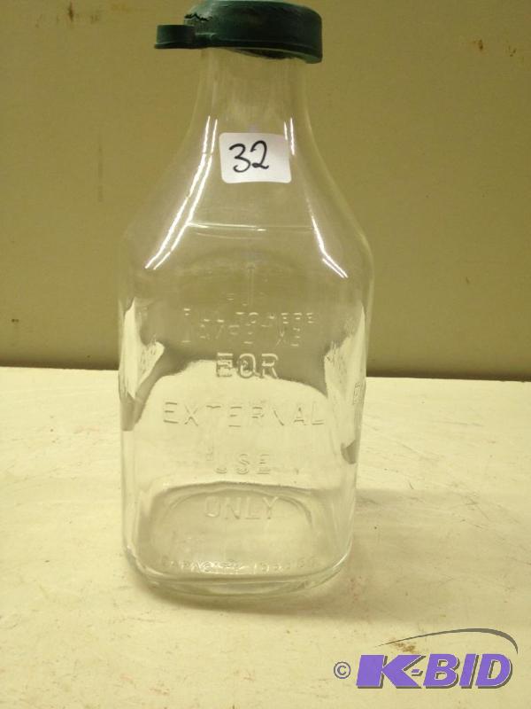 lot 32 image: Antique 1000cc&nbspMedicine Bottle ...
