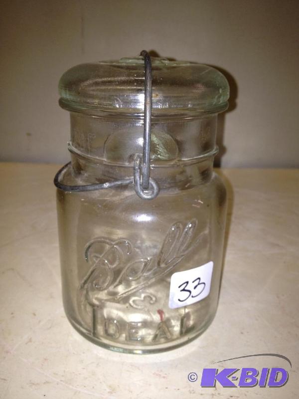 lot 33 image: Antique Ball IDEAL Pat. 1908 Glass Lid Wire B...