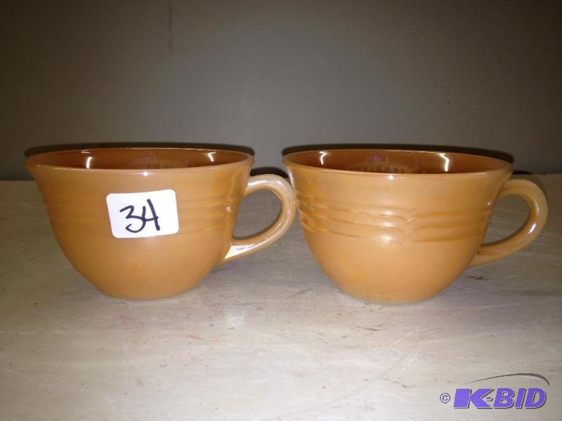 lot 34 image: Vintage Iridescent&nbspCoffee Mugs ...
