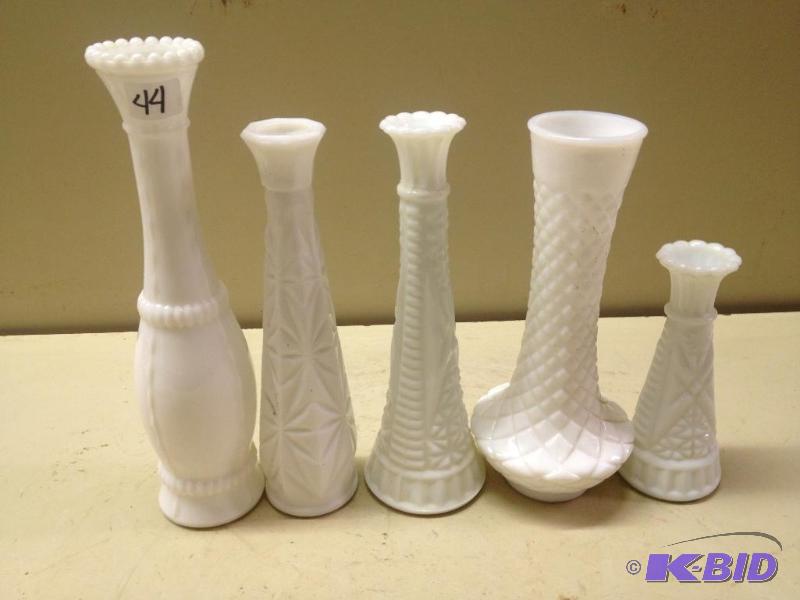 lot 44 image: Collection of Milk Glass Vases ...