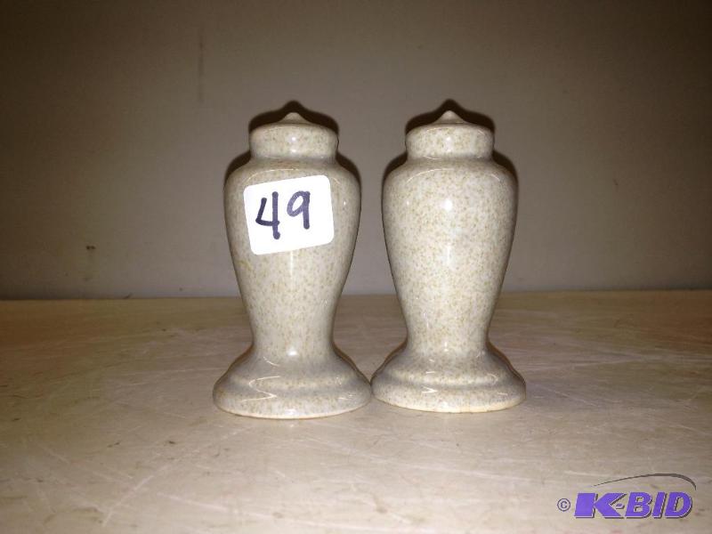 lot 49 image: Vintage Salt and Pepper Shaker ...