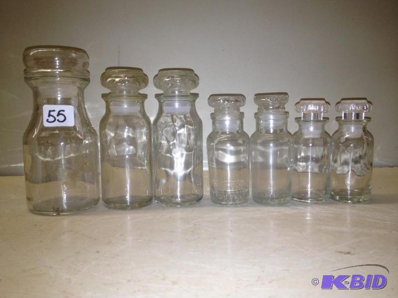 lot 55 image: Vintage Glass Spice Containers ...