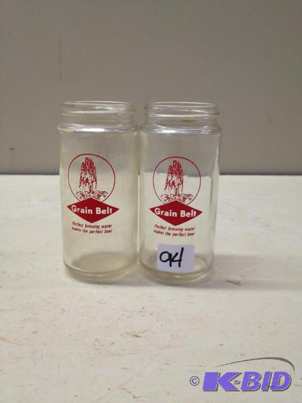 lot 94 image: Vintage Grain Belt Beer Glasses  Jars ...