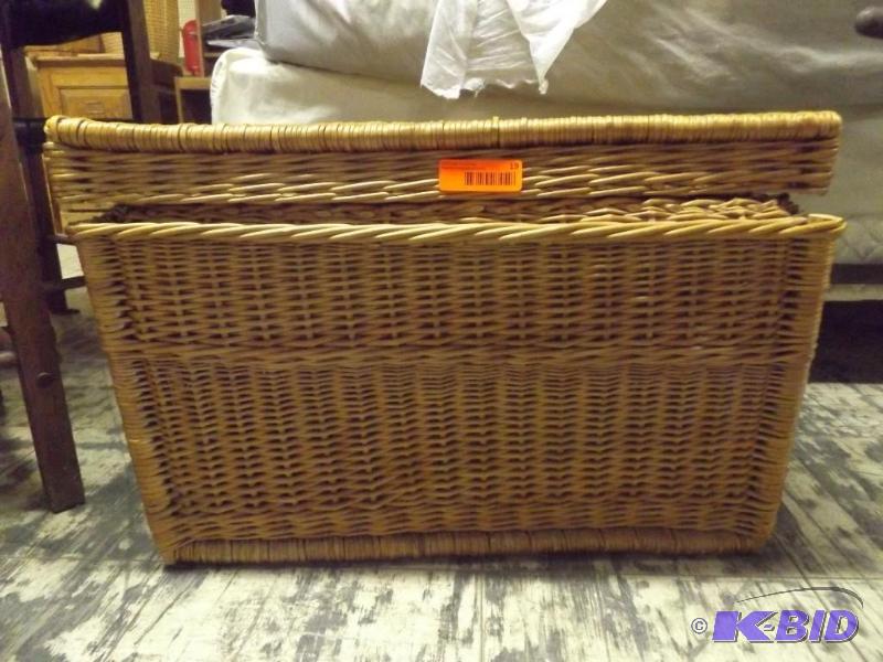 wicker basketchest&nbsp...