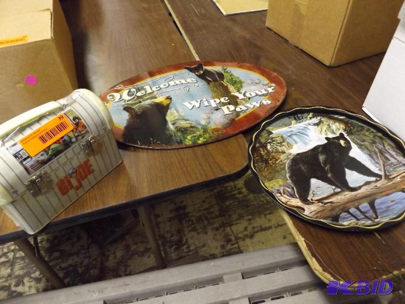 GI JOE lunchbox with hard candy&nbspin it, w...
