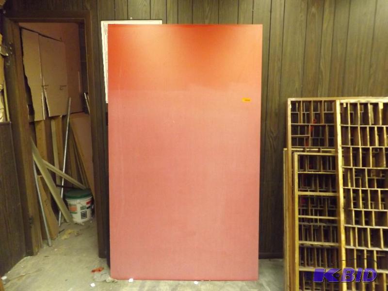 1 laminated board back of board 1 side is red...