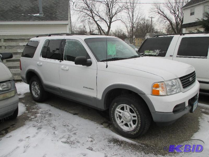 lot 2 image: Make &nbspFord Model   Explorer Year &n...