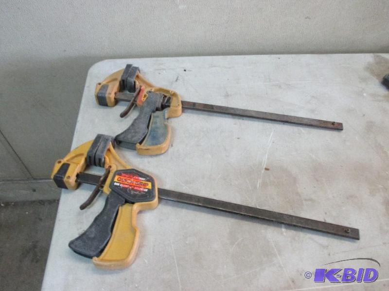 lot 23 image: 2 18" quick clamps...