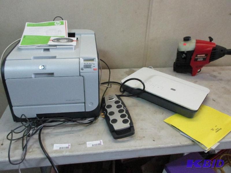 lot 35 image: HP laser printer and scanner, comes with disc...
