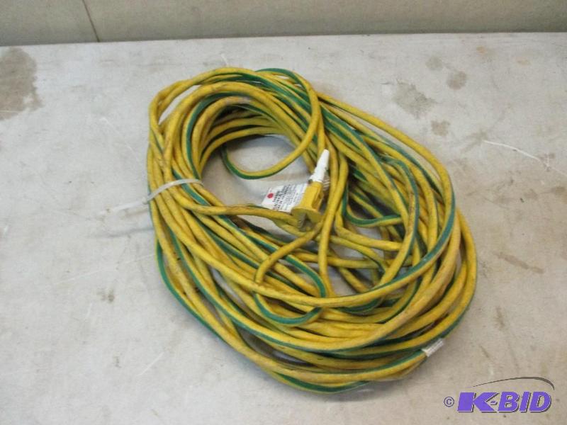 lot 43 image: long extension cord...