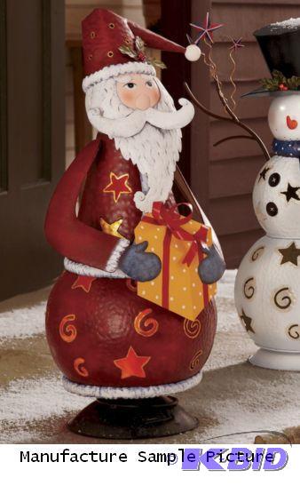 lot 58 image: Solar Bobble Santa -&nbspCutouts allow color...