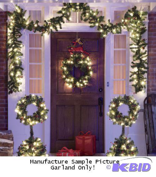 lot 83 image: LED Lighted Garland - Garland Only -&nbspDe...