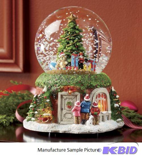 lot 95 image: Lighted Christmas Musical&nbspSnowglobe with...