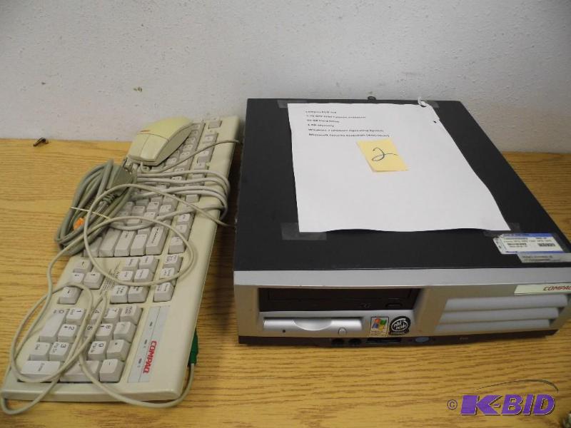lot 2 image: Compaq EVO SFF