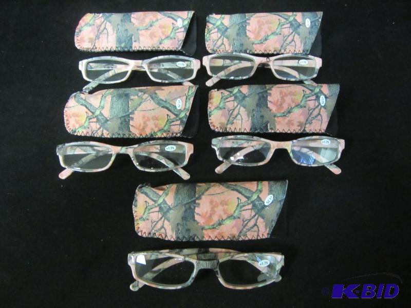 lot 00092 image: Pink Camo Readers