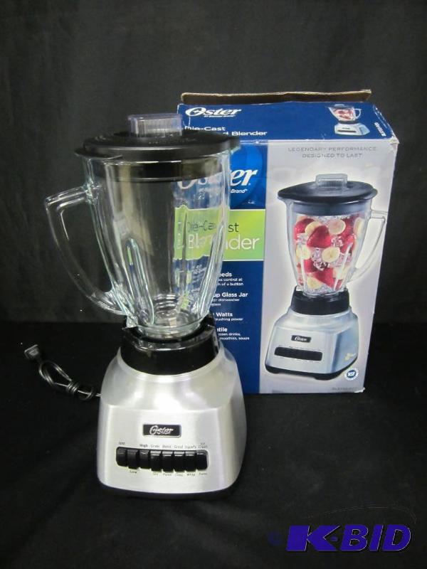 lot 102 image: Oster Blender
