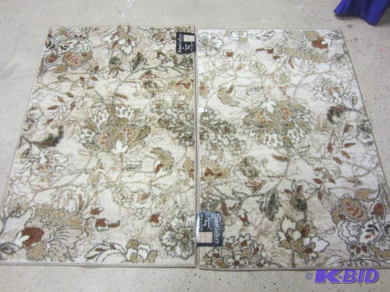 lot 25 image: New Area Rugs
