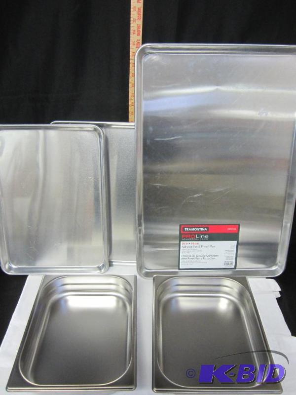 lot 34 image: New Commercial Baking Pans